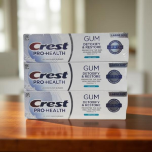 Crest toothpaste detox and restore
